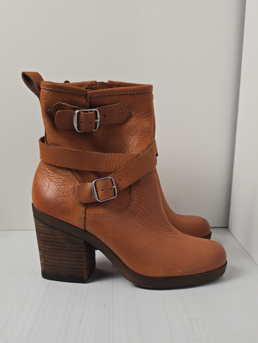 Lucky Brand Women's Tan Real Leather Buckle Ankle Boots